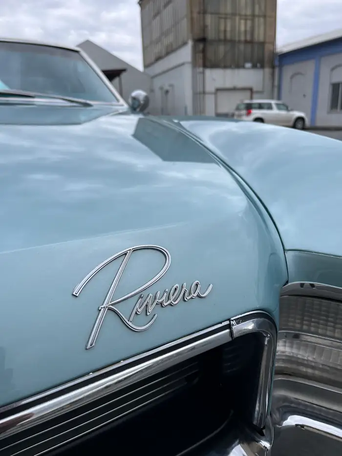 Buick Riviera klasický exteriér