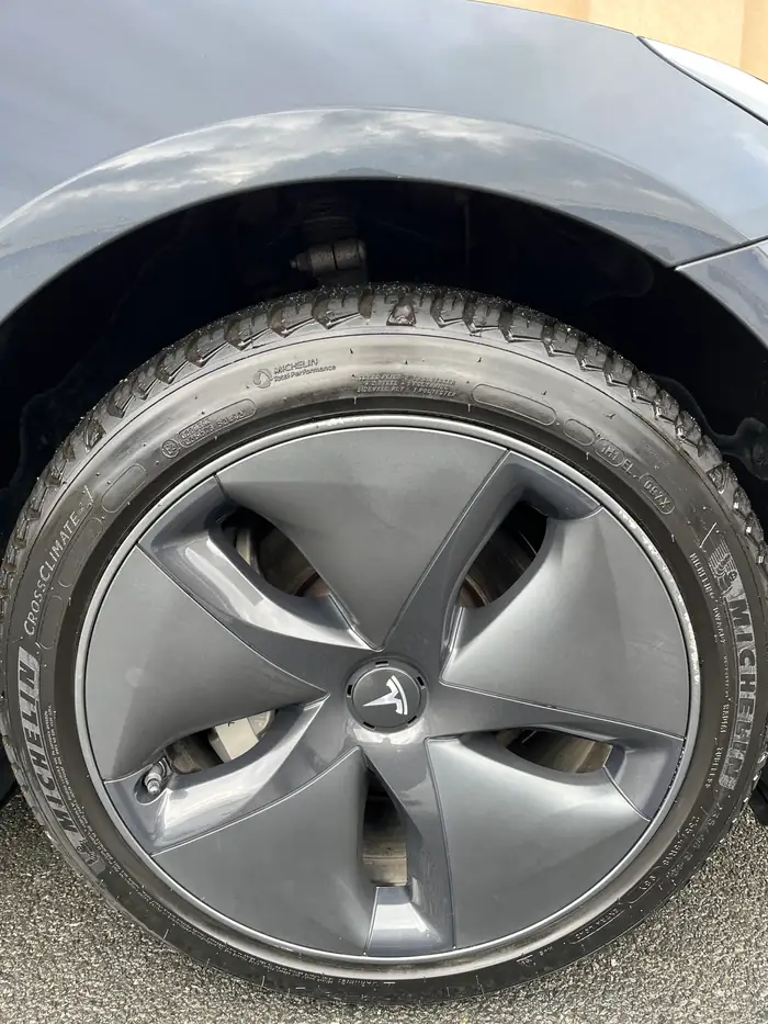 Tesla kolo po čištění